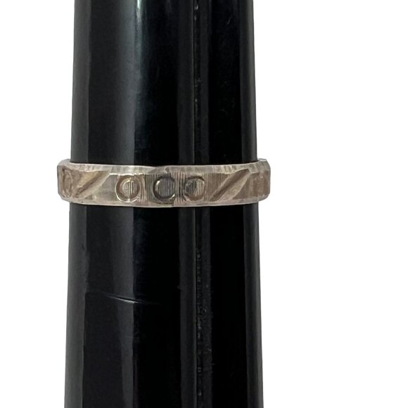 Womens‎ Wedding Band Ring Sterling Silver Engraved - Picture 3 of 9